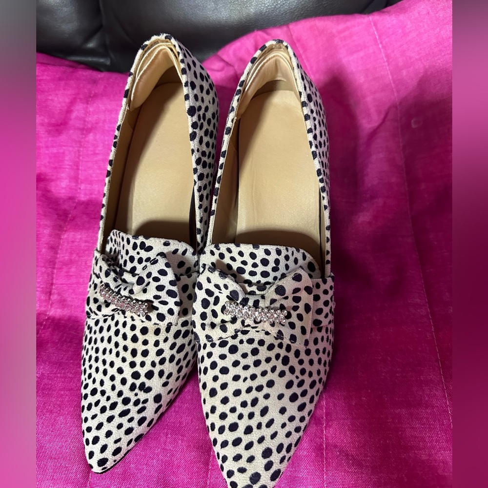 Velvet super awesome pumps size 42